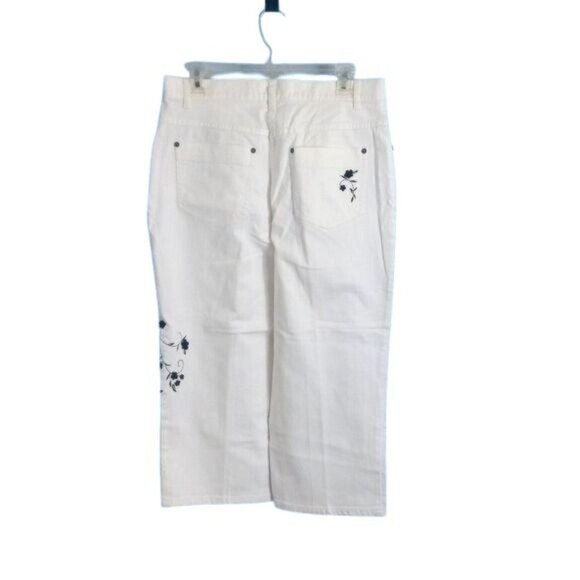 Christopher & Banks Size 10 Womens Capri Pants White Floral Embroidery Stretch - Picture 6 of 16